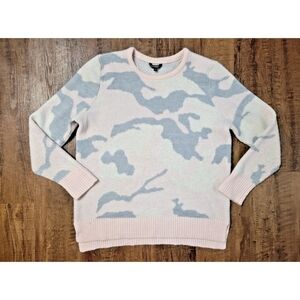 George camo sweater